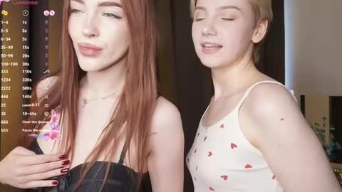 Snapshot of _medal_of_horny_ chatting on 02-26-26, 06:12 Elva and Kate online show from 02-26-26, 06:12