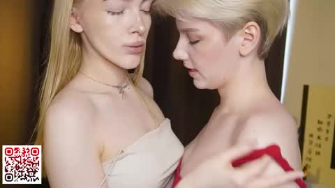 Elva and Kate  online show from 05-14-26, 06:09