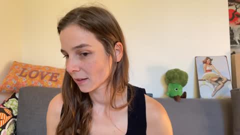 Meg online show from 11-07-25, 09:31