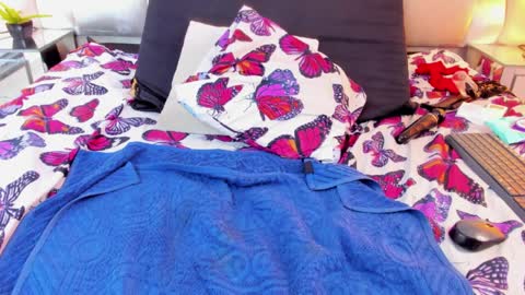 _megan_lovitz_ online show from 04-01-26, 01:41