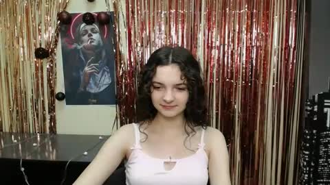 Susie online show from 01-09-25, 07:21