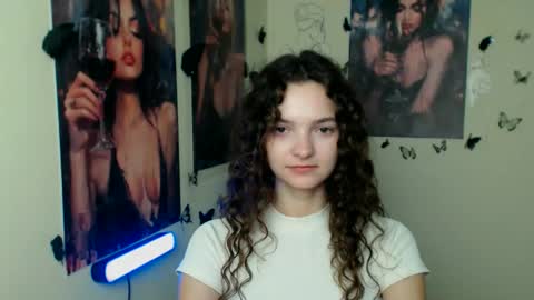 Susie online show from 10-29-25, 07:32