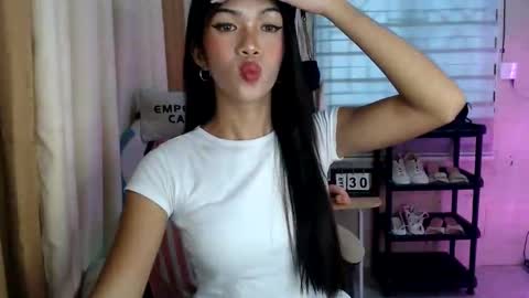 Melly online show from 03-30-26, 07:42