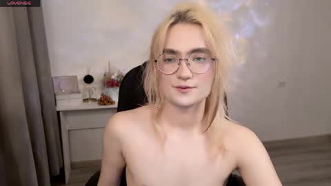 _meow_neko_ online show from 04-02-26, 01:47