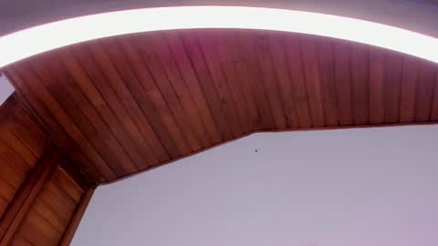 mia online show from 03-05-26, 09:44