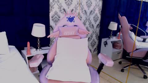 Mia Monroe online show from 02-23-25, 03:18