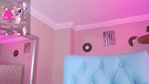 Paula online show from 04-21-26, 12:44