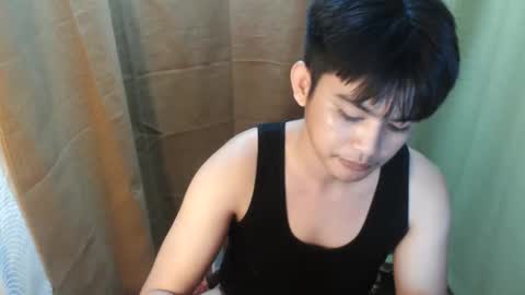 Snapshot of _mikko_moto_ chatting on 04-18-26, 07:58 _mikko_moto_ online show from 04-18-26, 07:58