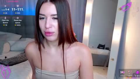 Snapshot of _mila__aa chatting on 11-30-25, 09:41 Milana online show from 11-30-25, 09:41