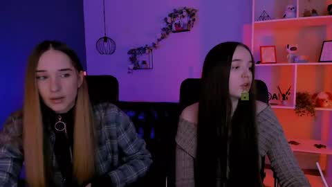 Snapshot of _mila_fire chatting on 04-20-26, 09:01 your Mila online show from 04-20-26, 09:01