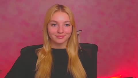 Melanie online show from 12-24-24, 10:01