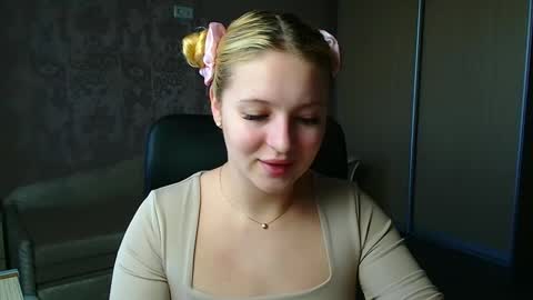 Melanie online show from 05-12-26, 07:16