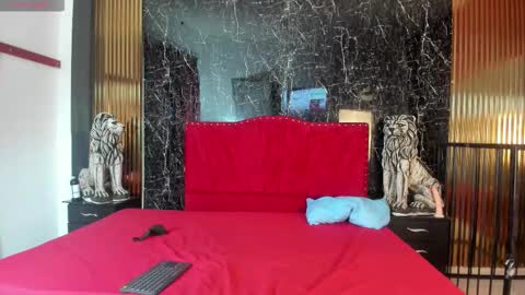 Snapshot of _milarose_ chatting on 02-06-26, 08:01 Mila Rose online show from 02-06-26, 08:01