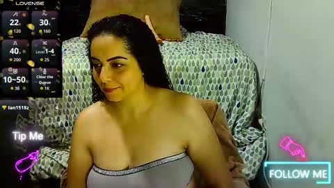 Snapshot of _milf_naughty chatting on 01-17-26, 02:05 _milf_naughty online show from 01-17-26, 02:05