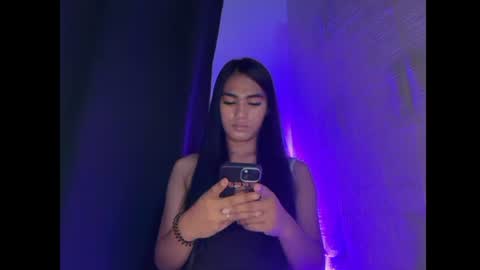 Snapshot of _milliondollarbaby_ chatting on 06-14-26, 05:37 Irina online show from 06-14-26, 05:37