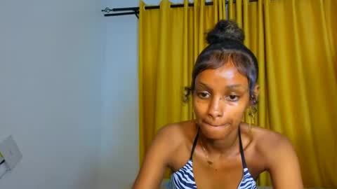 Snapshot of _mimimars chatting on 03-01-26, 02:13 Mimi online show from 03-01-26, 02:13