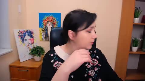 Miranda online show from 02-14-25, 07:38