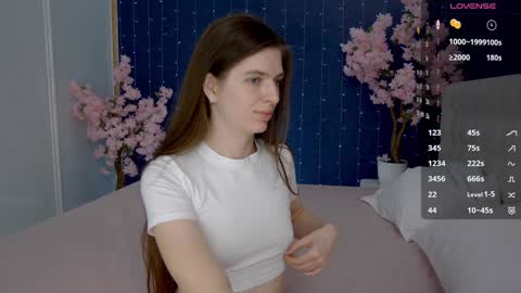 Victoria online show from 02-05-25, 06:13