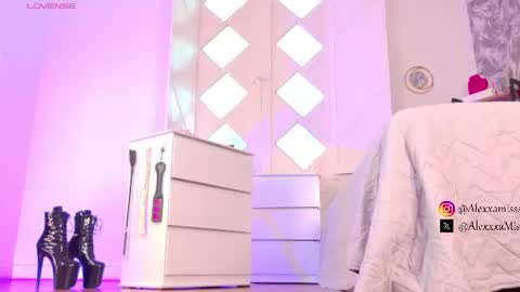 Snapshot of _miss_alexxxa chatting on 08-02-26, 07:34 _miss_alexxxa online show from 08-02-26, 07:34
