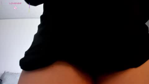 _miss_coco_ online show from 03-26-26, 12:44