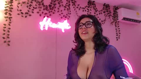 Hinata 3 online show from 03-22-26, 01:58