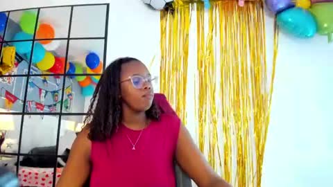 Snapshot of _miss_khaleesi_ chatting on 06-26-26, 06:45 _miss_khaleesi_ online show from 06-26-26, 06:45