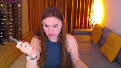 Mia online show from 02-15-25, 12:33