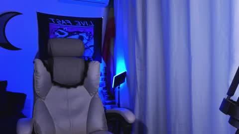 Miss Eva. if anyone in NYK to fuck here is sissy sn -  online show from 12-21-24, 01:15