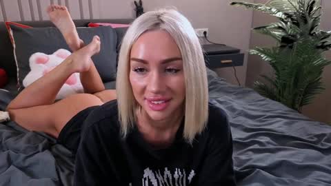 alienmito online show from 02-18-26, 01:12