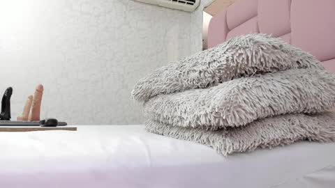 _molly_rosse_ online show from 03-08-25, 03:45