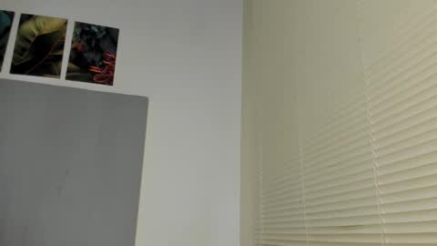 _molly_rosse_ online show from 10-17-25, 11:57