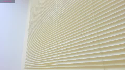 _molly_rosse_ online show from 10-21-25, 12:39