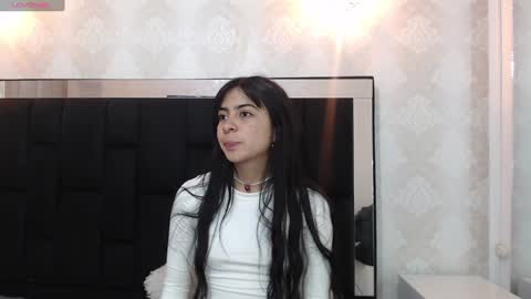 Molly online show from 01-21-25, 12:57