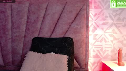 Molly online show from 03-07-25, 05:51