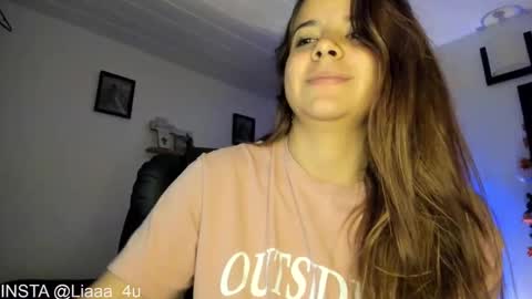     liaaa 4u online show from 01-14-25, 03:11