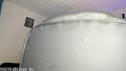     liaaa 4u online show from 02-19-25, 12:25