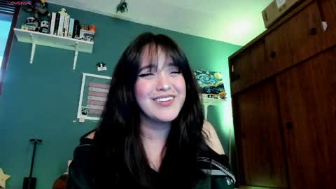 Snapshot of _moon_cake_ chatting on 04-16-26, 01:17 Next stream 950 pm Colombia time xd online show from 04-16-26, 01:17