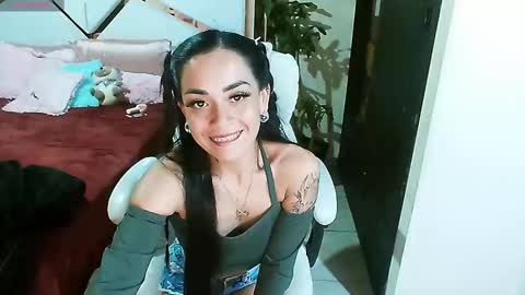 Snapshot of _natashaa19 chatting on 02-23-25, 10:06 Natasha Rodriguez independent model online show from 02-23-25, 10:06