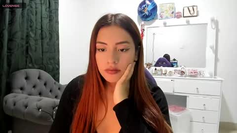Nathalia online show from 05-07-26, 03:23