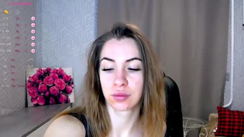 Snapshot of _naughty_megan_ chatting on 01-27-25, 04:52 Megan online show from 01-27-25, 04:52