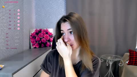 Snapshot of _naughty_megan_ chatting on 02-07-25, 08:01 Megan online show from 02-07-25, 08:01