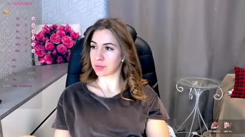 Snapshot of _naughty_megan_ chatting on 02-08-25, 04:14 Megan online show from 02-08-25, 04:14