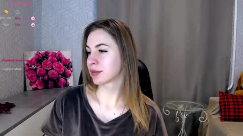 Snapshot of _naughty_megan_ chatting on 02-13-25, 05:05 Megan online show from 02-13-25, 05:05