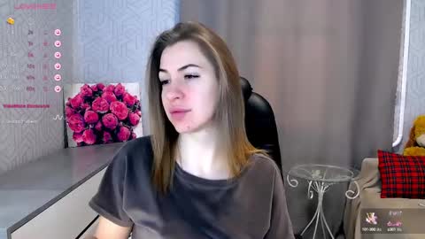 Snapshot of _naughty_megan_ chatting on 02-19-25, 06:11 Megan online show from 02-19-25, 06:11