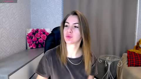 Snapshot of _naughty_megan_ chatting on 03-03-25, 05:09 Megan online show from 03-03-25, 05:09