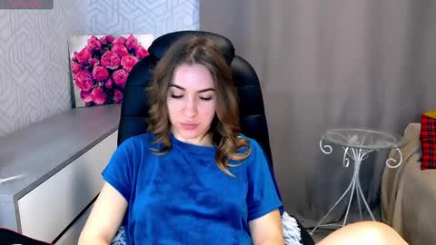 Snapshot of _naughty_megan_ chatting on 03-10-25, 08:04 Megan online show from 03-10-25, 08:04