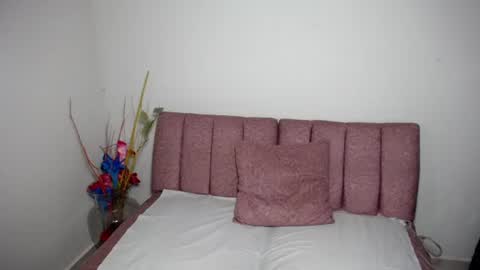 Snapshot of _naughtycouple1_ chatting on 07-16-26, 06:30 _naughtycouple1_ online show from 07-16-26, 06:30