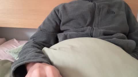 Max online show from 11-08-25, 11:32