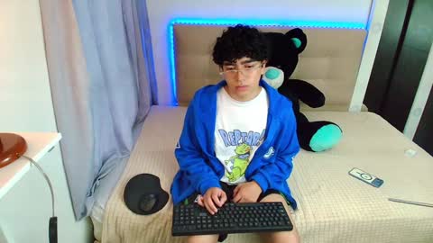 Nicolas online show from 01-02-25, 10:44