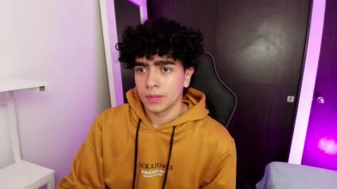 Nicolas online show from 02-13-25, 08:45